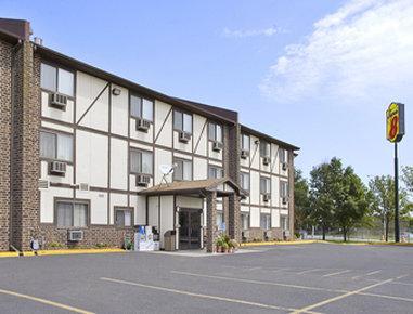 Boarders Inn & Suites By Cobblestone Hotels Waterloo Cedar Falls Εξωτερικό φωτογραφία
